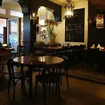 Le Bistro 호텔 *