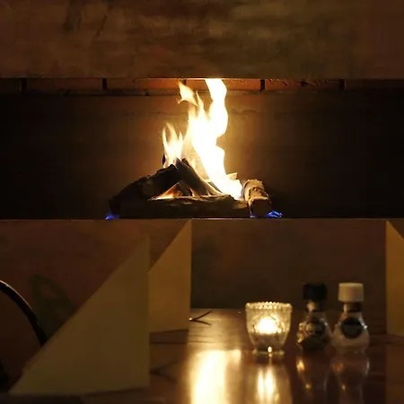 Le Bistro 팔켄뷔르흐안더횔