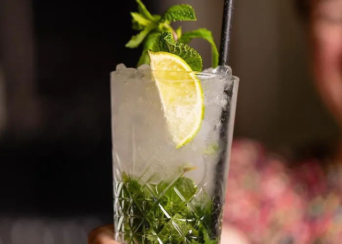 Le Bistro فندق Valkenburg aan de Geul